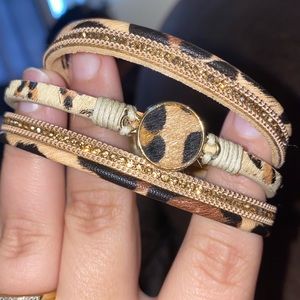 Cheeta Print Braclet